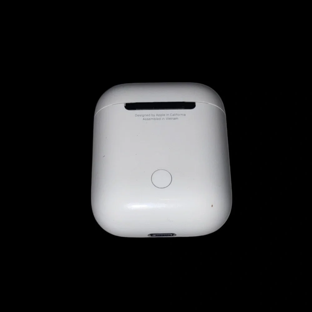 Apple Lightning Charging Case (A1602) - Genuine. Good condition & Working order